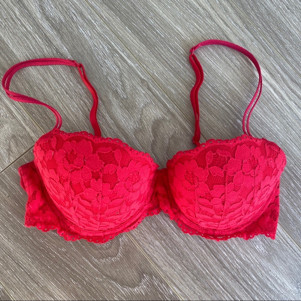PINK Victoria’s Secret Red Lace Bra